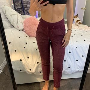 LULULEMON JOGGERS